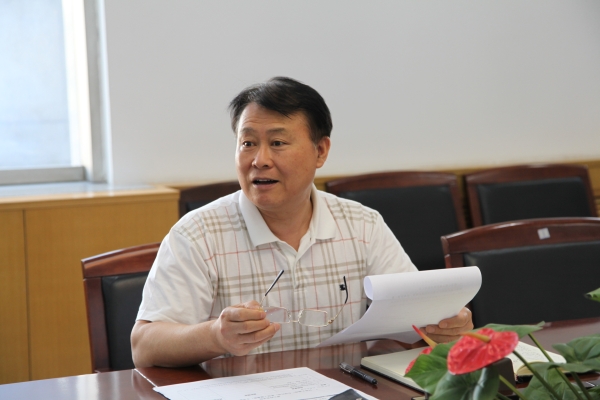 伟德官网召开“一问责八清理”专项行动暨“微腐败”专项整治工作领导小组会议